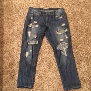 Boutique Klique B destroy capris